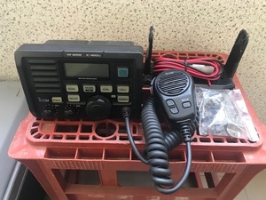 ☆中古実働品、ジャンク！！ICOM製VHF・IC-M501J！！☆