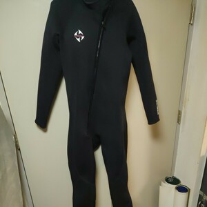 1円~ DIVE&SAIL XXL ウェットスーツ ウエットスーツ 詳しくないので、ジャンクです