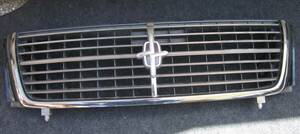 Nissan Cedric Genuine フロントGrille　QJY31