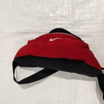 ナイキ　NIKE　ウエストバッグ waist bagused銀タグ 00 シルバー　スウォッシュ 刺繍 swoosh ブラック　ボティバッグ　ビンテージ　ポーチ_画像10