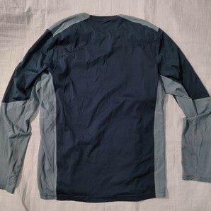 mountain Hardwear マウンテンハードウェアPhoton Long Erkek T- スムース フラットグリッド 吸汗 速乾 ベースレイヤー 長袖 Tシャツの画像4