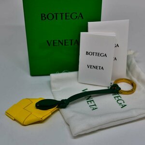 ほぼ新品 鑑定済 BOTTEGA VENETA ボッテガヴェネタ イントレチャート キーホルダー レモンモチーフ キーリング バッグチャーム レザー イエ