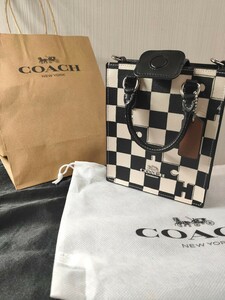 コーチ COACH チェッカーボード プリント ノース サウス ミニトート 2WAY CR180 SVA16 新品 未使用品 ショルダーバンド 紙袋 保存袋アリ