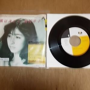 epg3112 EP放送局見本盤 【A-A不良T P-有】 岡村孝子/風は海からの画像1