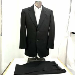 未使用 2釦スーツ シングルスーツ A4 ブラック系 サイドベンツ ツータック 脇当て 長期展示品　505A3034