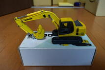 1/48　コマツ　KOMATSU　PC100　パワーショベル_画像2