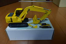 1/48　コマツ　KOMATSU　PC100　パワーショベル_画像3