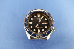 新同 SEIKO SCUBR DIVER'S SKX009 ネイビーボーイ ダイバーズウォッチ ベゼルインサート改