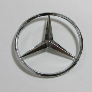 Mercedes Benz メルセデス ベンツ リア トランク エンブレム メッキ シルバー 85mmの画像1