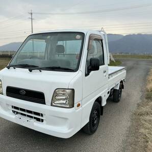 スバル サンバートラック/平成17年式/車検2年付き/グレードTB/4WD/5速マニュアル/AC/PS/ELシフト付きの画像3