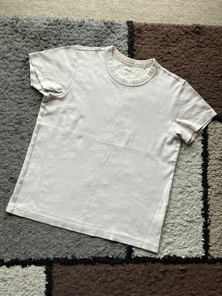 ユニクロ　UT Tシャツ　XL
