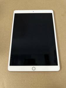 Y【中古品】Apple ipad air 第３世代 MUUL2J/A A2152 64GB ゴールド 本体 Wi-Fiモデル 画面斑点あり 初期化済み 通電動作確認済み