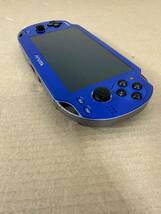 Y【 中古品】SONY PSVITA PlayStation VITA PCH-1000 ZA04 通電動作確認済み サファイアブルー コード付 元箱付_画像4