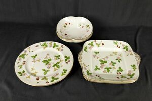 T01-1942 陶磁器 WEDGWOOD ウェッジウッド プレート ワイルドストロベリー 皿 洋食器 マリアージュ ボウル スクエア プレート