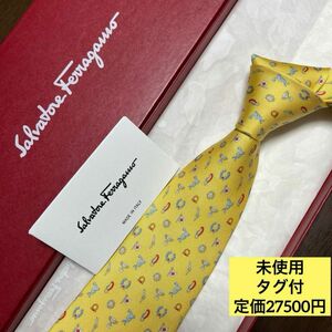未使用タグ付　フェラガモ　ネクタイ　黄色　ガンチーニ柄　定価27500円