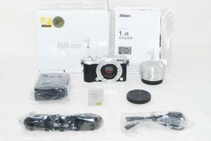 ★極美品★NIKON ニコン 1 J5 10-30mm 標準パワーズームレンズキット シルバー 元箱付き♪