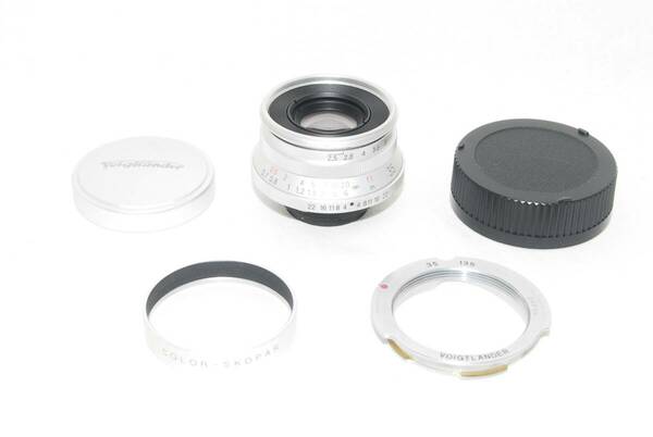 ★外観新品級★Voigtlander フォクトレンダー Color Skopar カラースコパー 35mm F2.5 MC シルバー MLリング付き♪