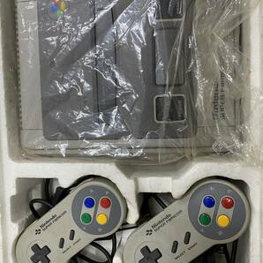 ニンテンドー スーパーファミコン 本体＋ソフト2点 通電確認できないためジャンク品の画像2