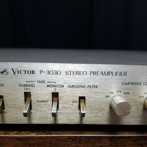 ビクター コントロールアンプ P-3030 Victor 通電確認のみ現状品 ジャンク扱い 管理番号O１１の画像7