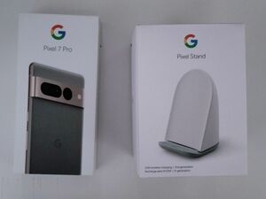 Google Pixel7 pro 128g Hazel ＋純正ワイヤレス充電器Pixelstand＋spigenケース