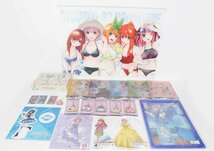 【中古品】 五等分の花嫁 グッズ まとめ 五等分の花嫁展 水着タペストリー 中野 一花 二乃 三玖 四葉 五月 アクリルスタンド 等,_画像1