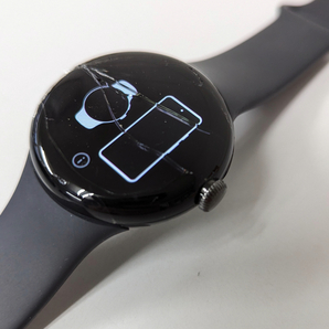 ジャンク Google pixel watch ピクセルウォッチ 動作確認済み Bluetooth/Wi-Fiモデル 元箱・充電器・替えバンド・説明書付きの画像2