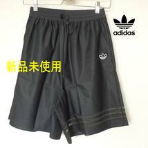 定価4939円新品OT(XL)アディダスオリジナルス adidas originals 黒レディースハーフパンツ 裾シースルー透け感_画像1