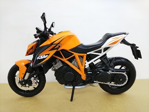 ■Maistoマイスト MOTORCYCLES 1/12 KTM 1290 Super Dule R スーパーデューク 大型モデルバイク