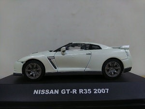 ■ IWAYAイワヤ スーパーサウンド NISSAN GT-R R35 2007 ホワイトパール 日産 エンジン音の出るミニカー