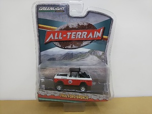 ■ GREENLIGHTグリーンライト ALL-TERRAIN 1:64 1966 FORD BRONCO レッド×白 フォード・ブロンコ ダイキャストメタルミニカー