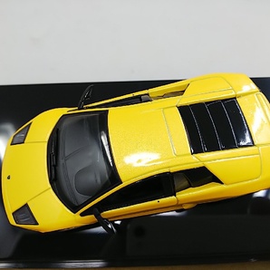 ■ AUTOartオートアート 1/43 Lamborghini Murcielago メタリックイエロー ランボルギーニ・ムルシエラゴ モデルミニカーの画像5