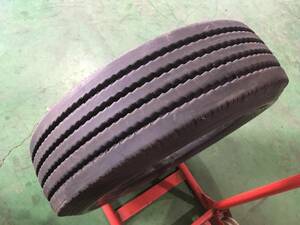 s365-4-4 ☆235/70R17.5 中古1本！ Yokohama RY523 202011製 残溝12～11ｍｍ トレーラ台vehicle用に♪ K35