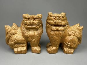 香20) 時代品 木彫 獅子 一対 シーサー 彫刻 木製 一刀彫 阿吽 狛犬 古美術品 置物 飾物 魔除け 高21.5㎝ インテリア 手彫りアンティーク