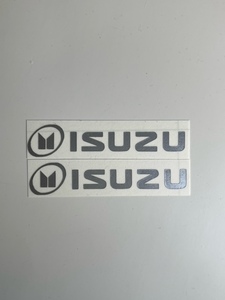 いすゞ いすず ISUZU ドアバイザーサイズ 銀色ステッカー シルバー２枚セット インテリア 携帯 他色々 銀色カッティングステッカー