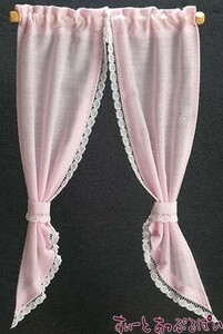 クリックポスト可 ミニチュア　米国製　バーバラさんのカーテン　デミカーテン　ピンク　BB52114　ドールハウス用