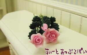 クリックポスト可 ミニチュア 薔薇のプチブーケ ピンク IDF001P ドールハウス用