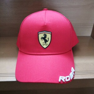 フェラーリ　Ferrari キャップ　帽子　赤 日焼け防止