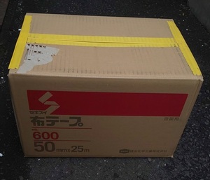 【新品・未開封・箱一部破れ】布テープ No.600 50mm×25m (1ケース30巻入)　黄色　セキスイ　包装用