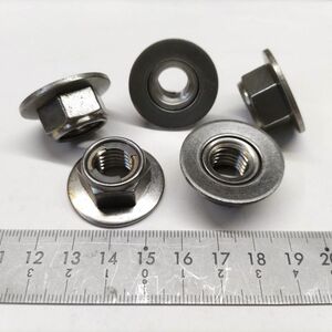 N0567　座付きセルフロックナット　M12 P1.75 皿径30mm　ステンレス　9個