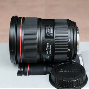 美品 Canon キヤノン EF 24-70mm f2.8 L II USMの画像5