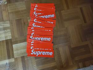 送料無料　supreme box logo ステッカー 30枚