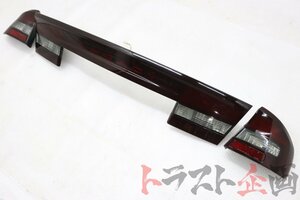 1101273119 純正 テール ガーニッシュ セット レガシィB4 RSK Sエディション BE5 D型 トラスト企画 U