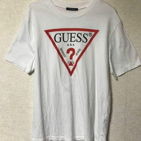 【GUESS】 半袖 Tシャツ ホワイト トライアングルロゴ ユニセックス