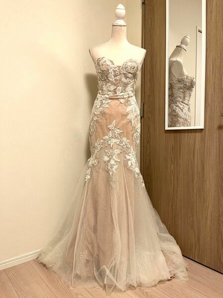 カラードレス COLOR DRESS ウェディングドレス Wedding Dress 刺繍