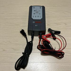 BOSCH ボッシュ　バッテリーチャージャー C7 充電器 12 24v 美品