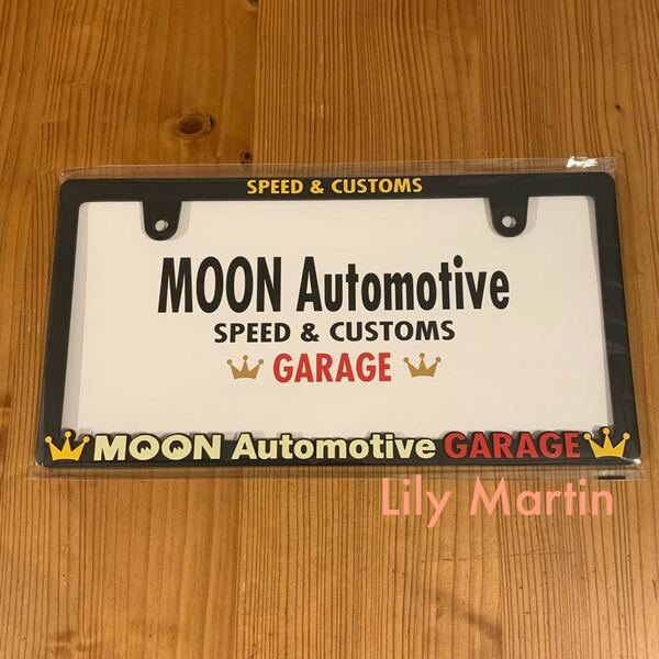 １枚のみ 送料込み 新基準全面適用 Raised MOON Garage ロゴ スリム ライセンスフレーム ナンバーフレーム MOONEYES ムーンアイズ ガレージ