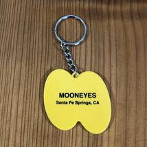 MOON Equipped イエロー 84円発送可 黄色 アイシェイプ ラバー キーホルダー キーリング Key Ring mooneyes ムーンアイズ 車 バイク_画像3