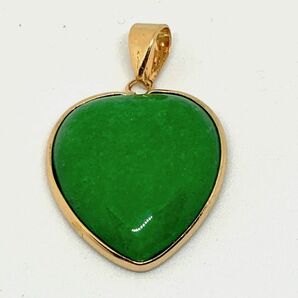 【Premio Fortuna】マレー翡翠 マレー玉のハートペンダント 美しい緑の宝石 ペンダントトップ 癒しのパワーストーン 306217の画像1