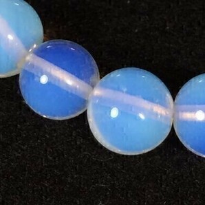 【Premio Fortuna】オパールブレスレット オパール(蛋白石)10ミリ珠を使用 非宝石品質 白と透明とブルーのグラデーション 50165■■の画像3