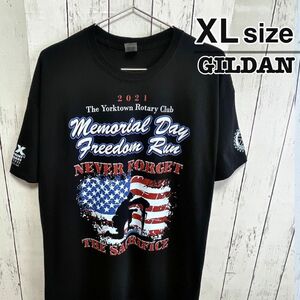 USA古着　GILDAN　Tシャツ　XL　ブラック　プリント　アメリカ　軍　国旗